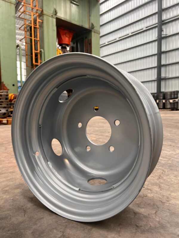 Llanta dual para KIA K2500 KIA 2700 14x4.5 - Image 2